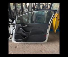 Ricambi Ford Fiesta 2020 Portiere Complete