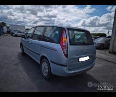 Fiat Ulysse 2004 2.2 TD Demolita - Per Ricambi