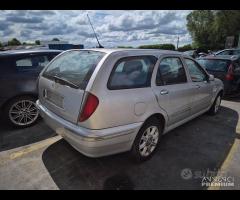 Lancia Lybra Station Wagon Demolita - Per Ricambi