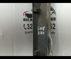 MODANATURA MINIGONNA SOTTOPORTA DESTRA DX NISSAN L - 12