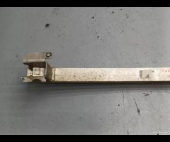 RINFORZO TRAVERSA PARAURTI SUPPORTO POSTERIORE AUD - 20