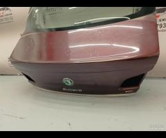 PORTELLONE COFANO POSTERIORE BAULE SKODA SUPERB II