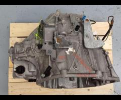 CAMBIO MANUALE 6 MARCE 1.6 D 96 kW 131 CV NISSAN Q