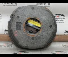 KIT EMERGENZA ATTREZZI SOLLEVATORE RUOTA AUDI A3 1 - 18