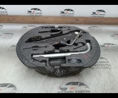KIT EMERGENZA ATTREZZI SOLLEVATORE RUOTA AUDI A3 1 - 22