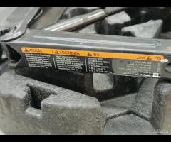 KIT EMERGENZA ATTREZZI SOLLEVATORE RUOTA OPEL ASTR - 9