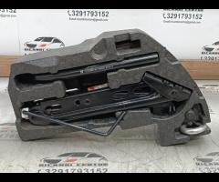 KIT EMERGENZA ATTREZZI SOLLEVATORE RUOTA OPEL CORS