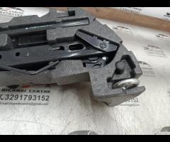 KIT EMERGENZA ATTREZZI SOLLEVATORE RUOTA OPEL CORS - 7