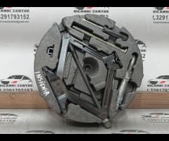 KIT EMERGENZA ATTREZZI SOLLEVATORE RUOTA OPEL INSI