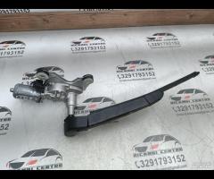 MOTORINO TERGICRISTALLO POSTERIORE JAGUAR F-PACE 2