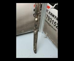 MODANATURA PROFILO PARAFANGO ANTERIORE DESTRA CITR - 18