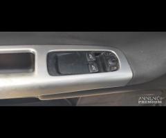 Ricambi Volvo C30 LX 2.0 D del 2008 - 13