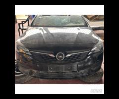 Opel Astra 2020 Ricambi parte anteriore