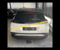 Ricambi Peugeot 2008 2021 Portellone completo