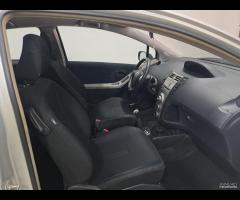 Toyota Yaris 1.0 gpl unico prop 2008 - 14