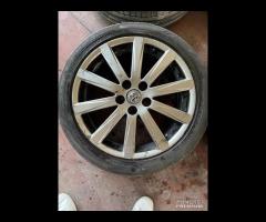 Ricambi Toyota Avensis cerchi e gomme