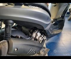 Piaggio beverly 300 - finanziabile - 19