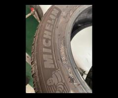 205 60 R16 96H 2 GOMME MICHELIN INVERNALI 2 - 4