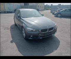 Bmw Serie 3 F31 2015 Benzina Demolita Per Ricambi - 10