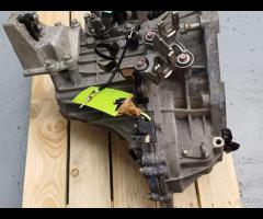 CAMBIO MANUALE 5 MARCE 1.2 62Kw 84CV HYUNDAI I20 2 - 10