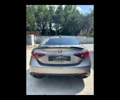 Alfa Romeo Giulia 2.2 Diesel 210 CV - 2017 - 6