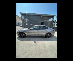 Alfa Romeo Giulia 2.2 Diesel 210 CV - 2017 - 8