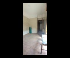 Villafranca,pressi parco briosa,5 vani e servizi - 15