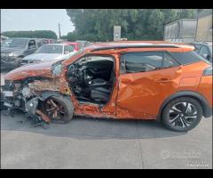 Peugeot 2008 1.2 Benzina 2020 Demolita - Ricambi - 6