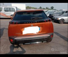 Peugeot 2008 1.2 Benzina 2020 Demolita - Ricambi - 8