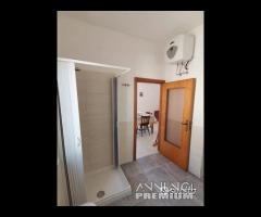 Bilocal 50 m Pizzomunno con Ombrellone incluso - 11