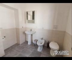 Bilocal 50 m Pizzomunno con Ombrellone incluso - 13