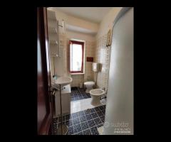 Appartamento con posto auto centro e mare - 11