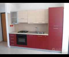 Appartamento con terrazza in villa vicino al mare - 8
