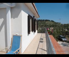 Appartamento con terrazza in villa vicino al mare - 23