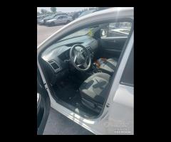 Hyundai i20 2012 benzina demolita per ricambi