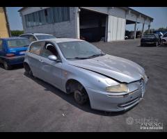 Alfa Romeo 147 5 Porte Demolita - Per Ricambi