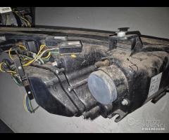 Fari - Fanali Anteriori TUNING Per Bmw 5 E60 - E61 - 19