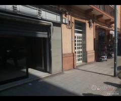 Provinciale, locale di circa 80 mq con retro