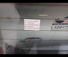 PORTELLONE COFANO POSTERIORE BAULE SUZUKI GRAND VI - 18