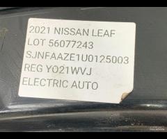 FARO FANALE STOP POSTERIORE DESTRA NISSAN LEAF 202 - 23