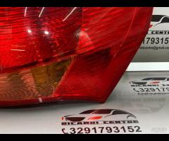 FARO FANALE STOP POSTERIORE DESTRA KIA VENGA 3 201 - 6