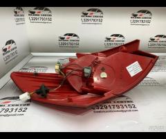 FARO FANALE STOP POSTERIORE DESTRA KIA VENGA 3 201 - 16