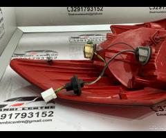 FARO FANALE STOP POSTERIORE DESTRA KIA VENGA 3 201 - 17