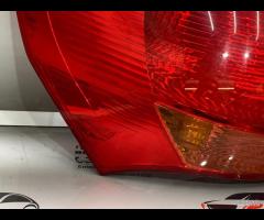 FARO FANALE STOP POSTERIORE SINISTRA KIA VENGA 3 2 - 6