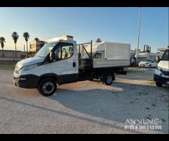 Iveco daily 35 c16 ribaltabile trilaterale