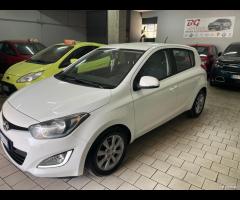 Hyundai i20 1.4 CRDi 5p. Tagliandata 12