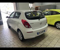Hyundai i20 1.4 CRDi 5p. Tagliandata 12