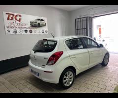 Hyundai i20 1.4 CRDi 5p. Tagliandata 12