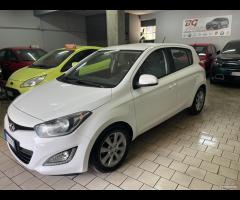 Hyundai i20 1.4 CRDi 5p. Tagliandata 12 - 6