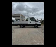 Iveco daily 35c14 h ribaltabile trilaterale